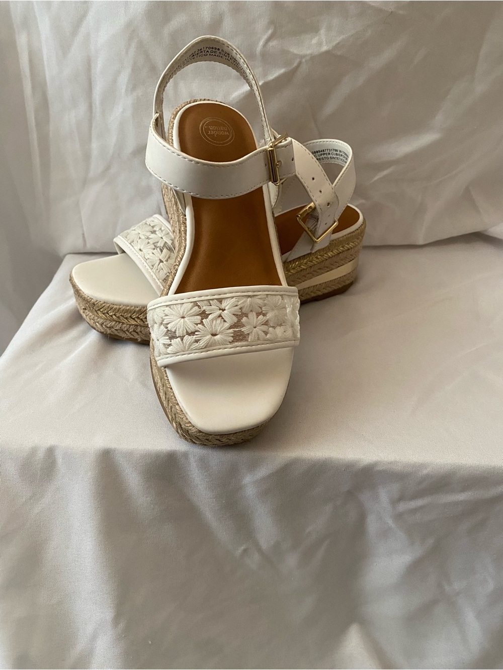 Wonder Nation Girls White Lace Floral Crochet Espadrille Wedge Sandals.